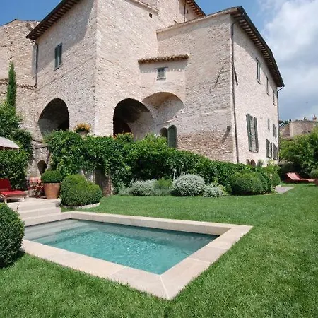 Sleeps 6 Pool Air Con Wifi *